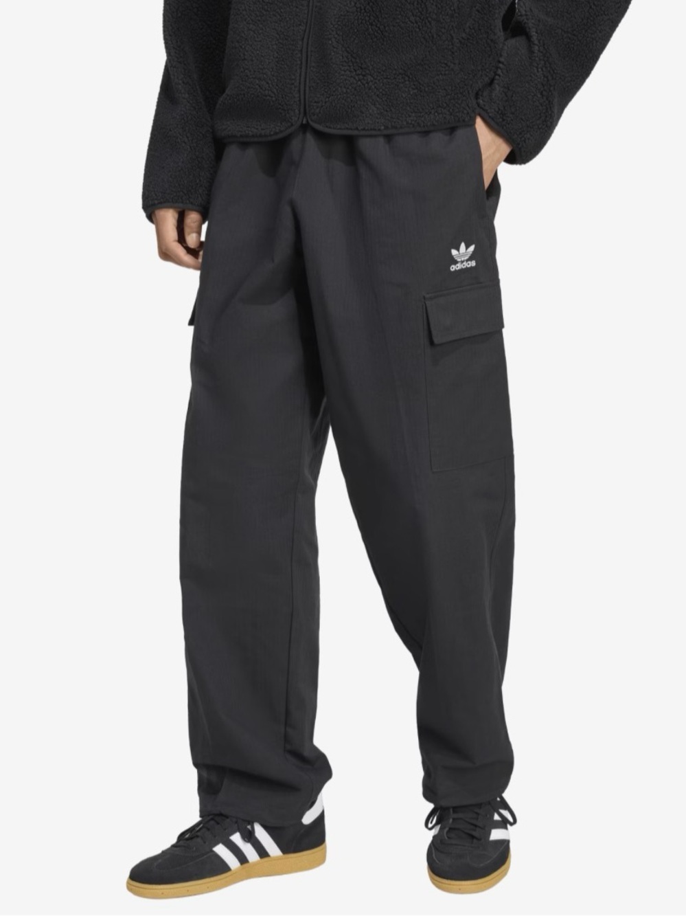 Menâs Adidas Originals Trefoil Essentials Woven Cargo Pants in black